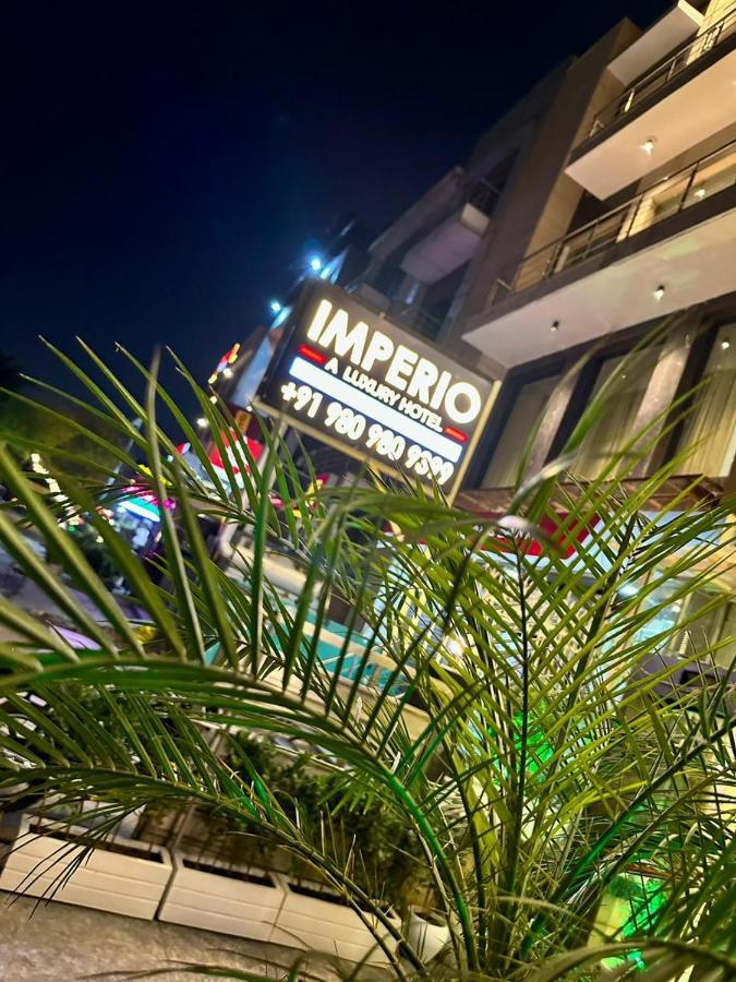 Hotel The Imperio New Delhi Exterior foto