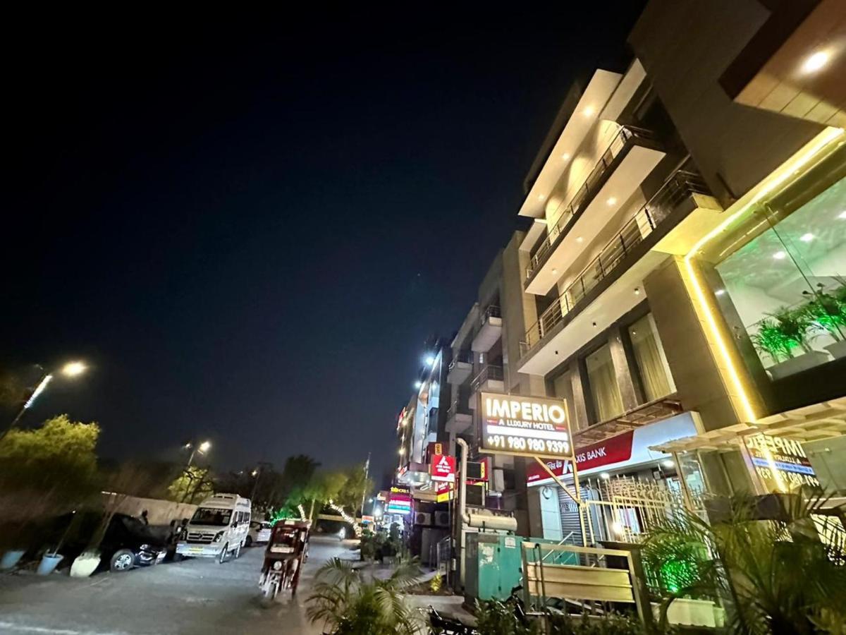 Hotel The Imperio New Delhi Exterior foto