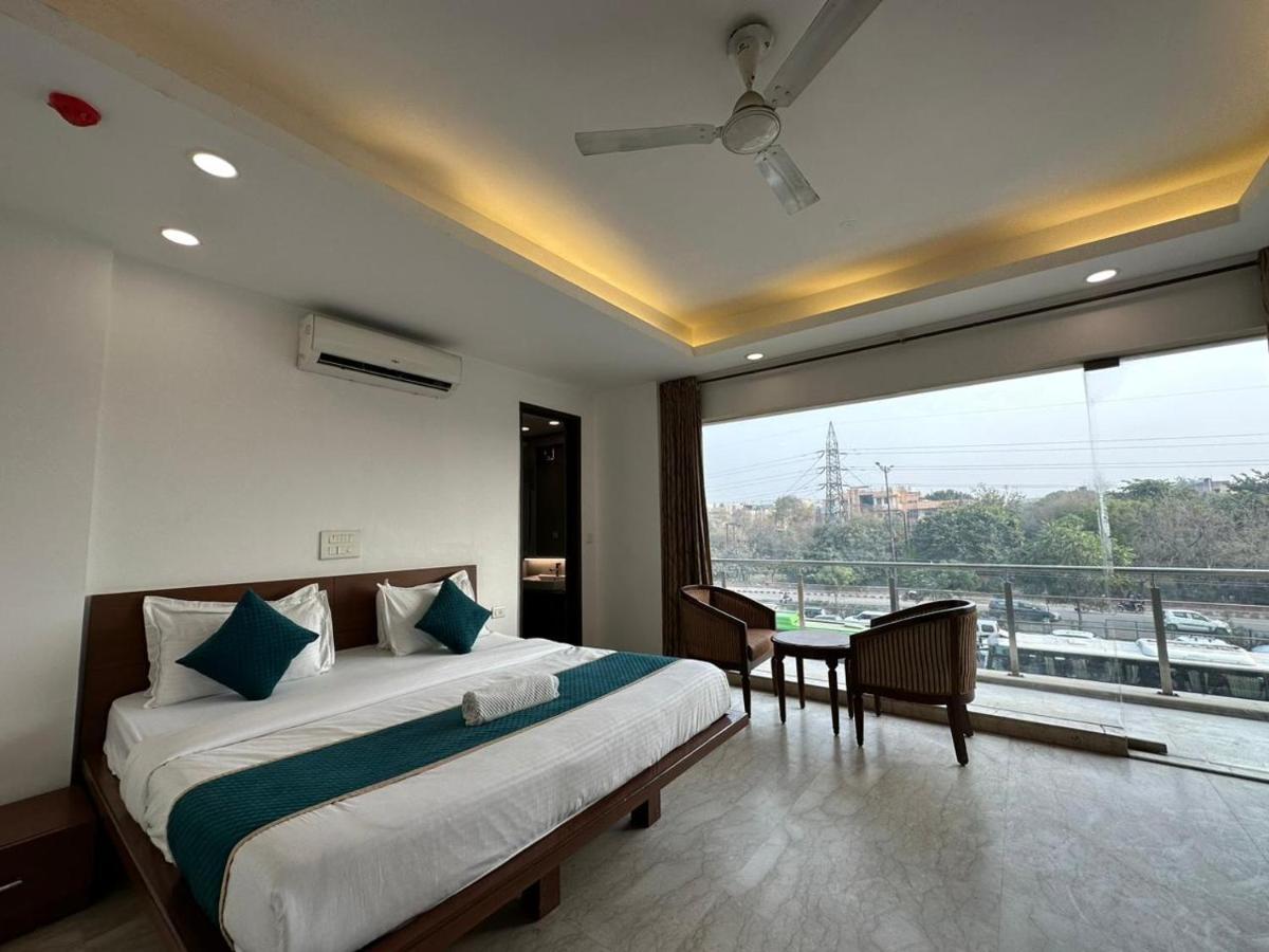 Hotel The Imperio New Delhi Exterior foto