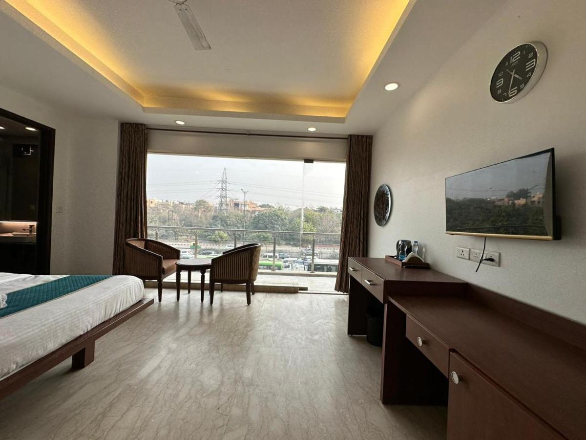 Hotel The Imperio New Delhi Exterior foto