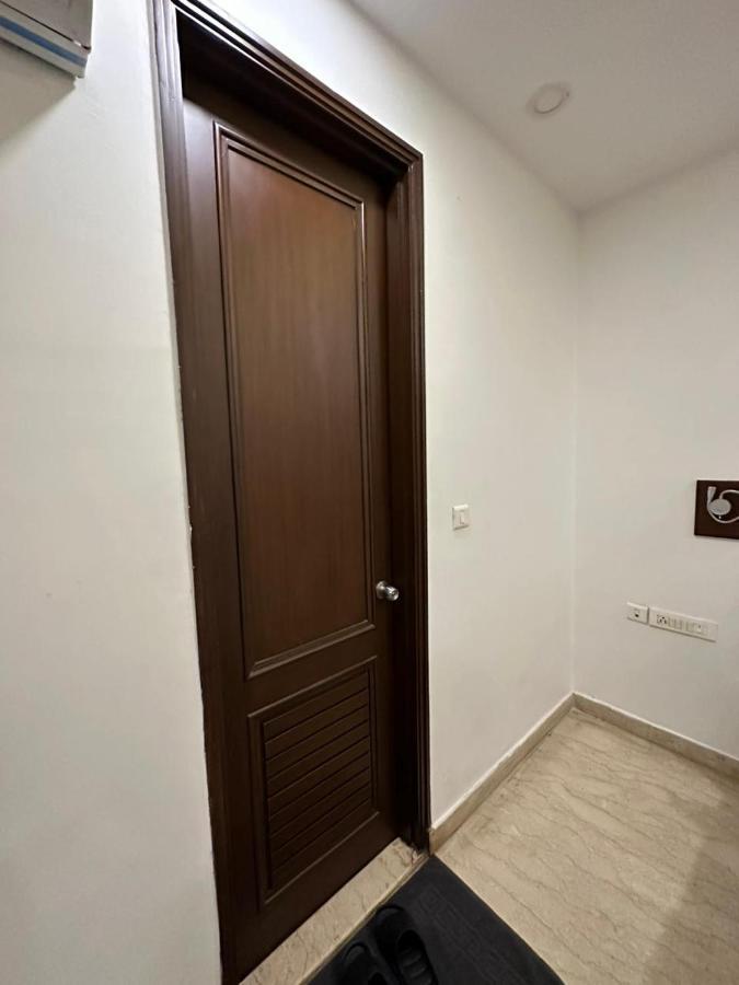 Hotel The Imperio New Delhi Exterior foto