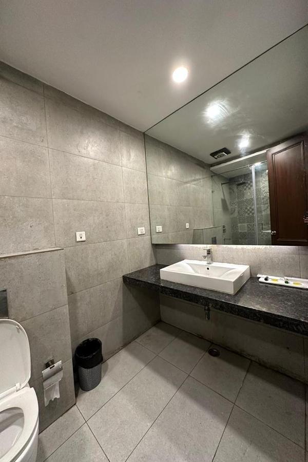 Hotel The Imperio New Delhi Exterior foto